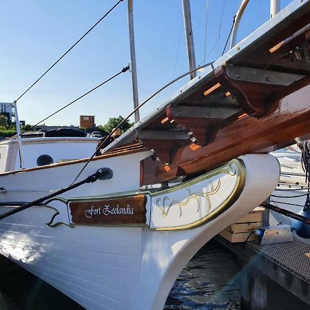 Zeilklipper Fort Zeelandia Kamperland Ngoại thất bức ảnh